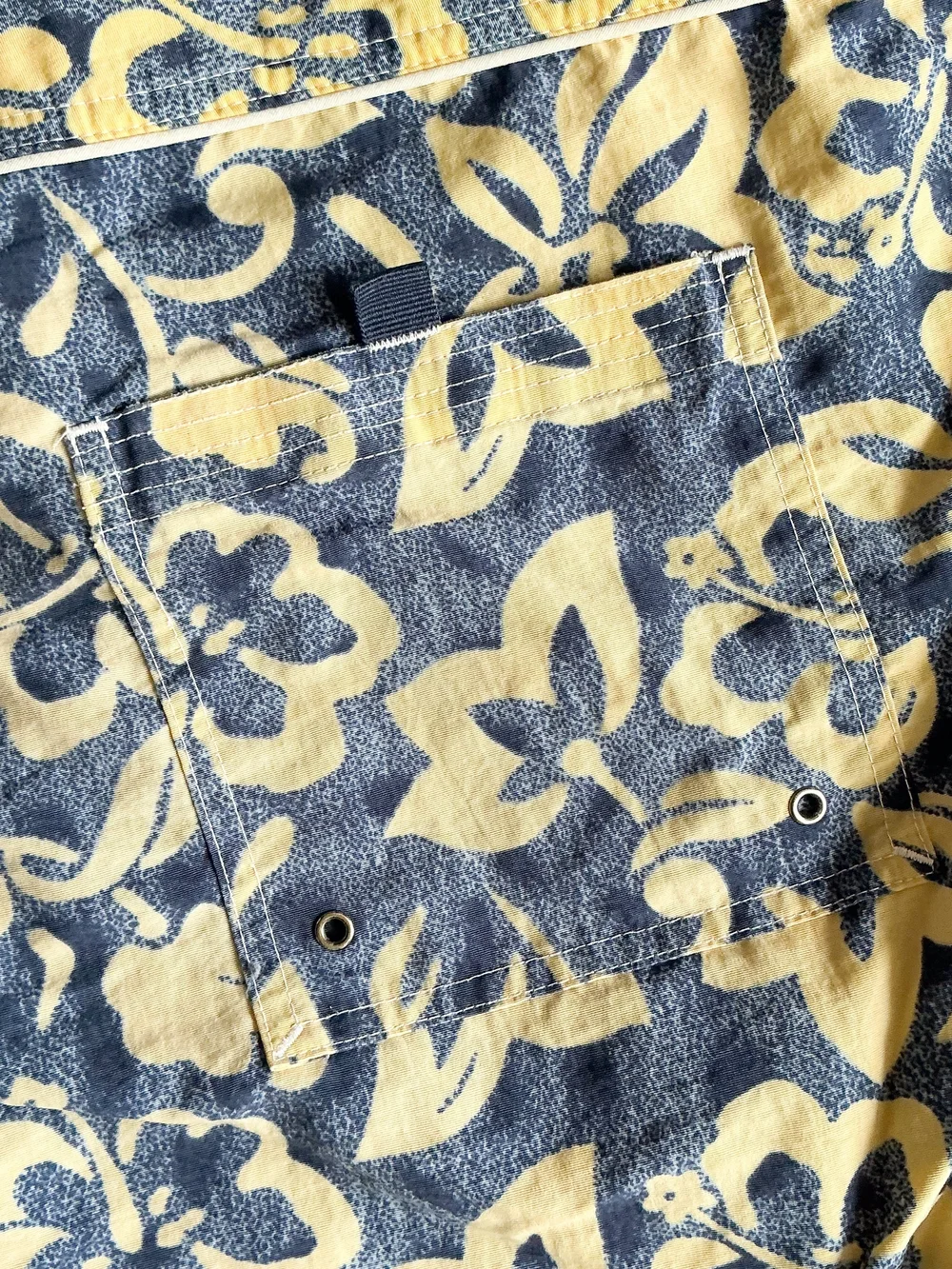 Op Vintage 90s Ocean Pacific Swim Trunks Mens Board Shorts Floral Nylon Size 38